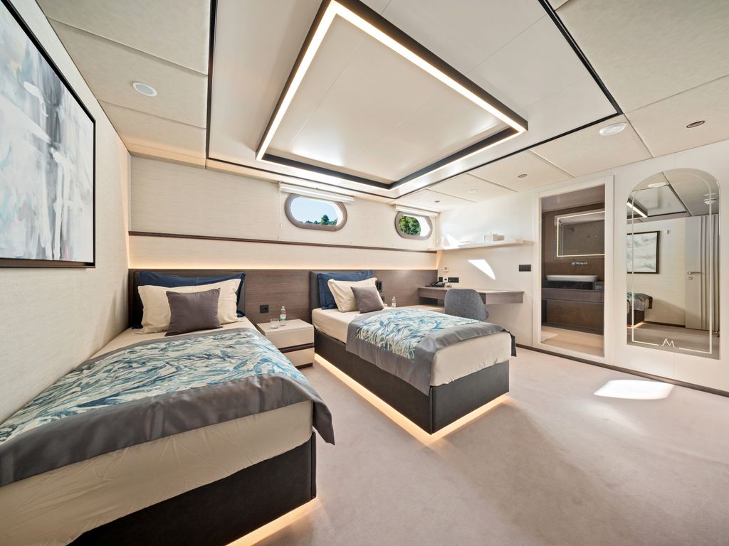 Boat picture 75