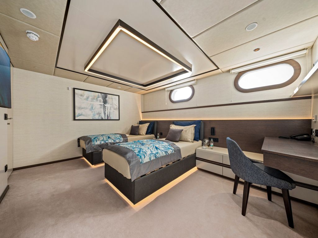 Boat picture 90
