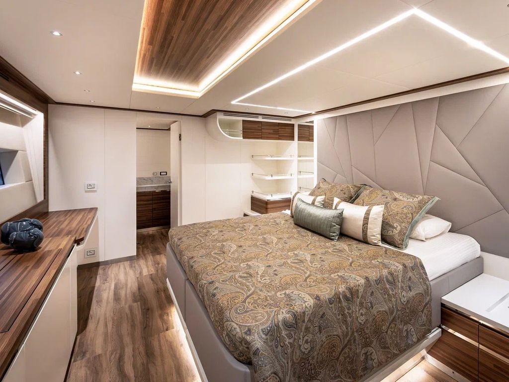 Boat picture 13