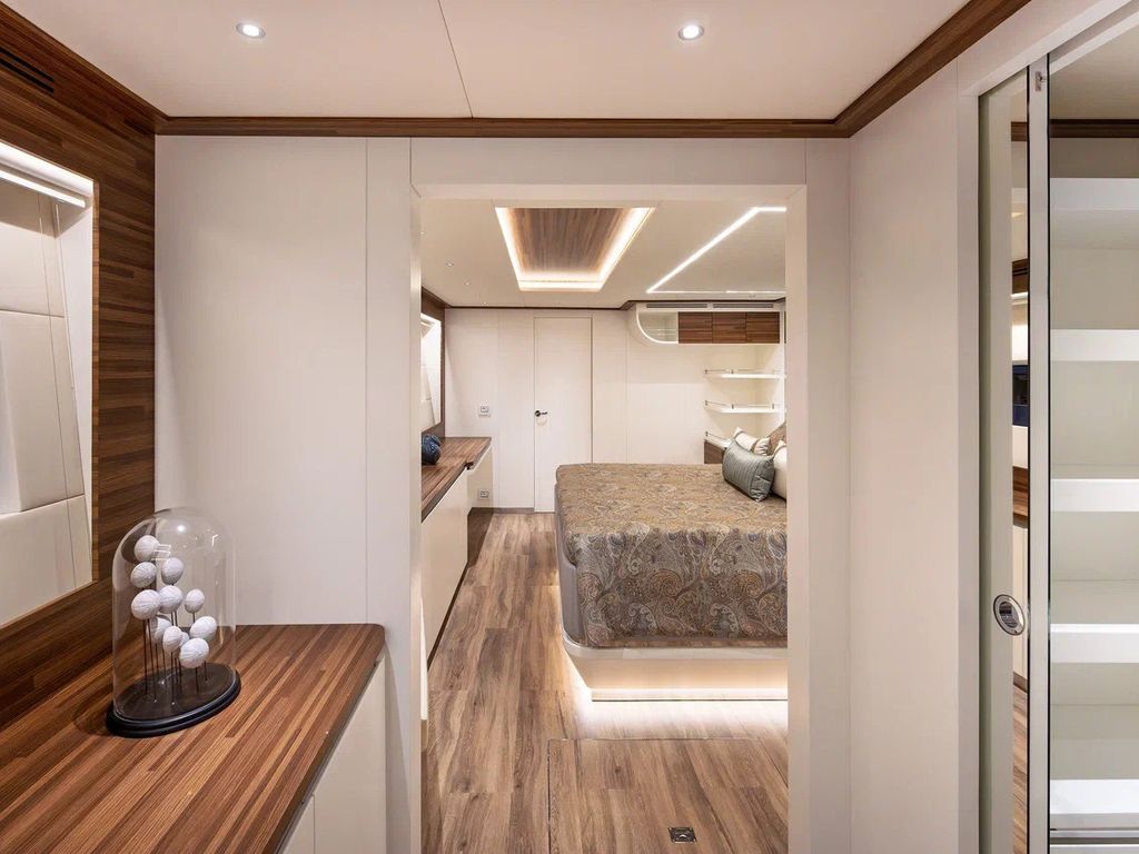 Boat picture 7