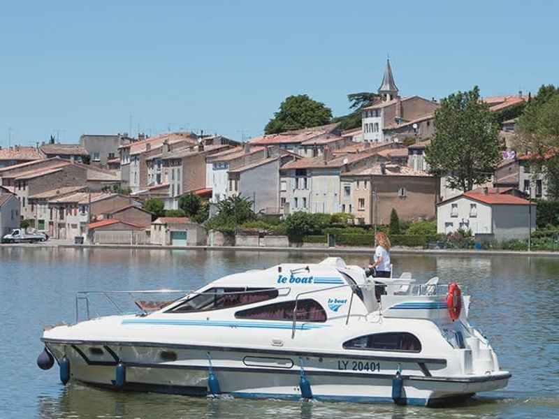 Boat picture 1