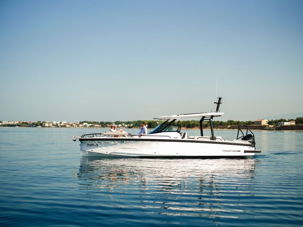 Boat picture 17