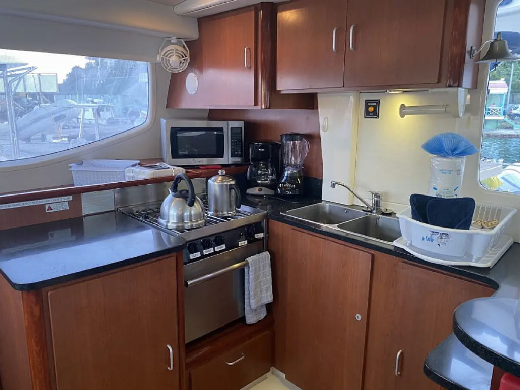 Boat picture 11