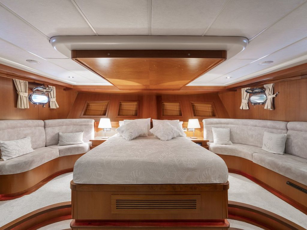 Boat picture 14