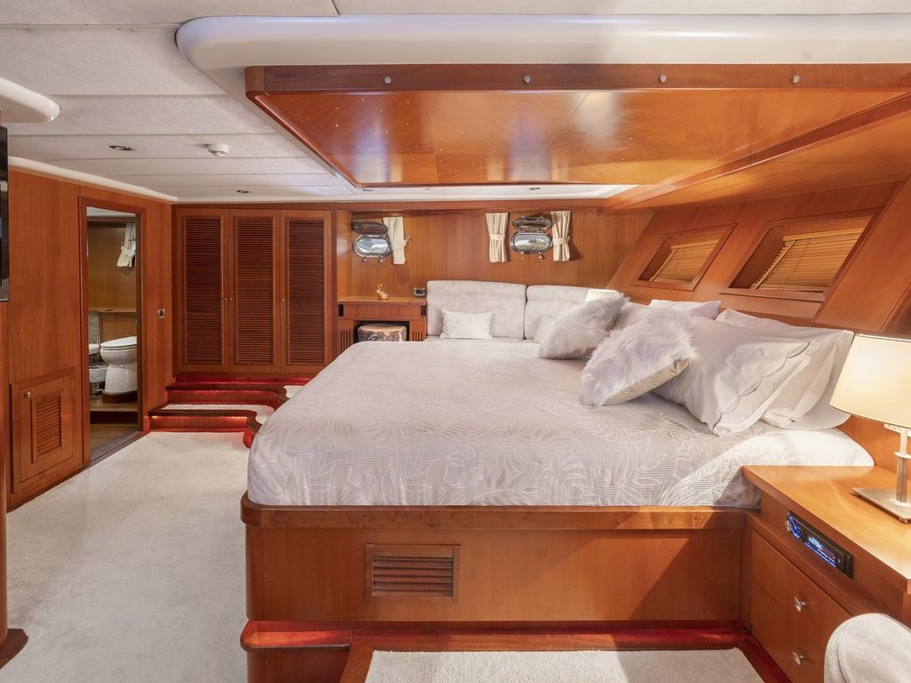 Boat picture 15