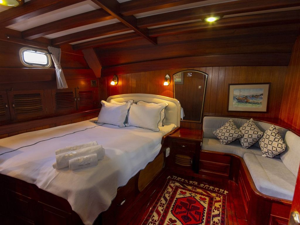 Boat picture 9