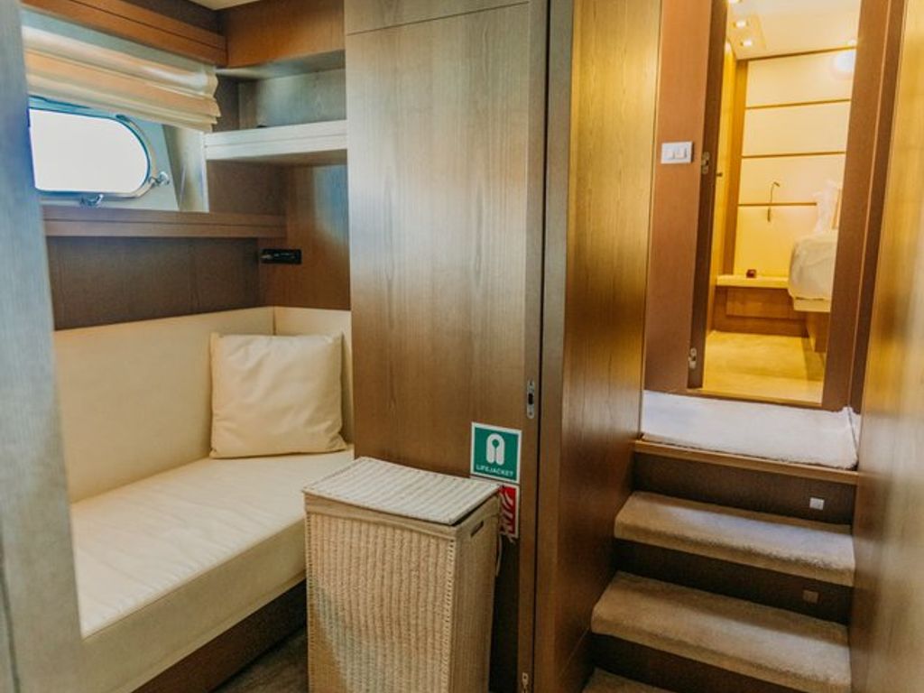 Boat picture 13