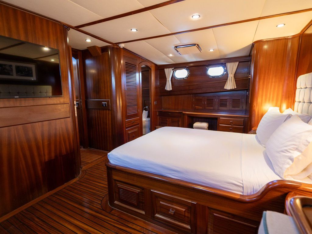 Boat picture 11