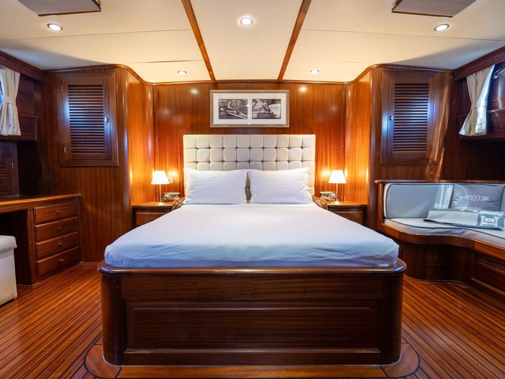 Boat picture 12