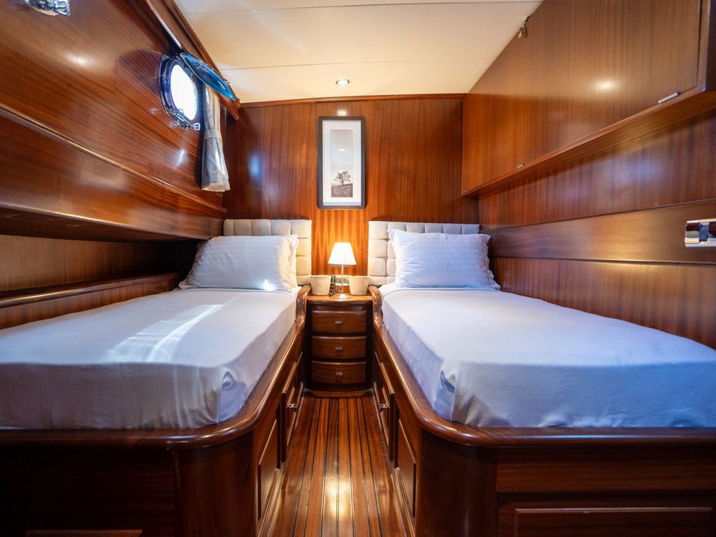 Boat picture 13