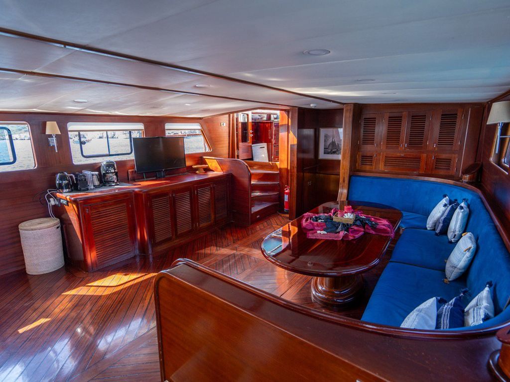 Boat picture 10