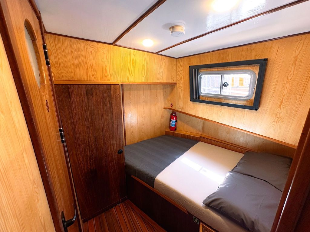 Boat picture 12
