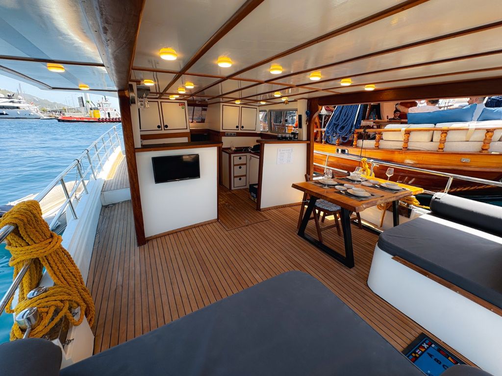 Boat picture 8