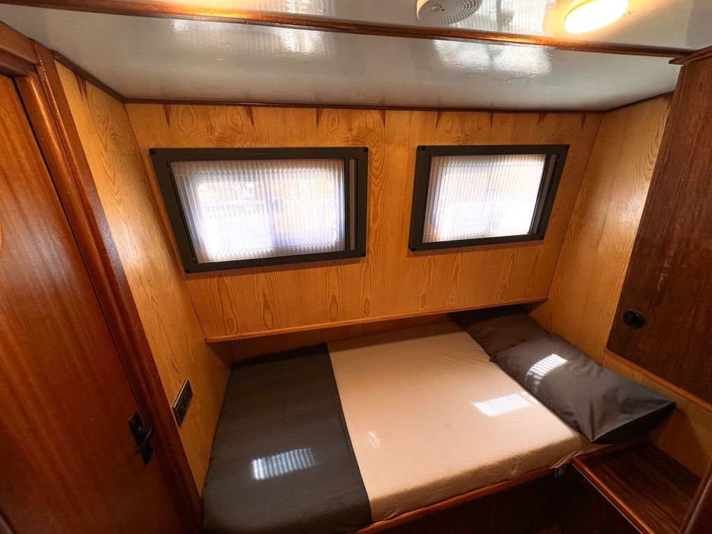 Boat picture 10