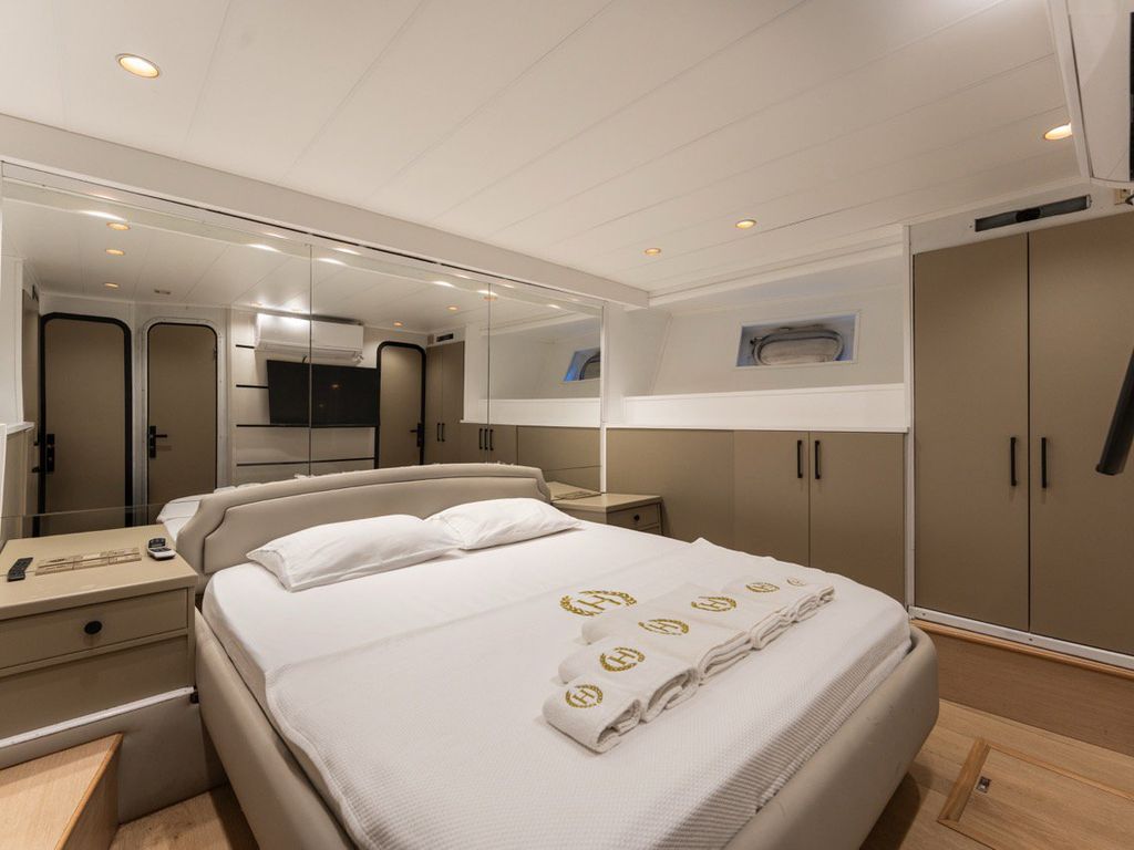 Boat picture 12