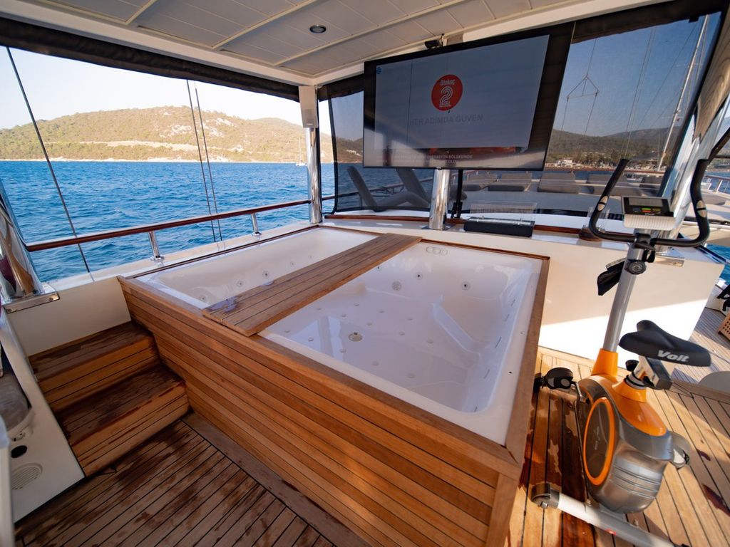 Boat picture 18