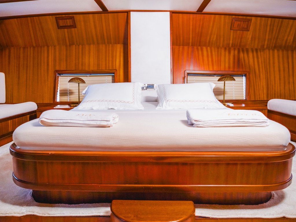 Boat picture 12