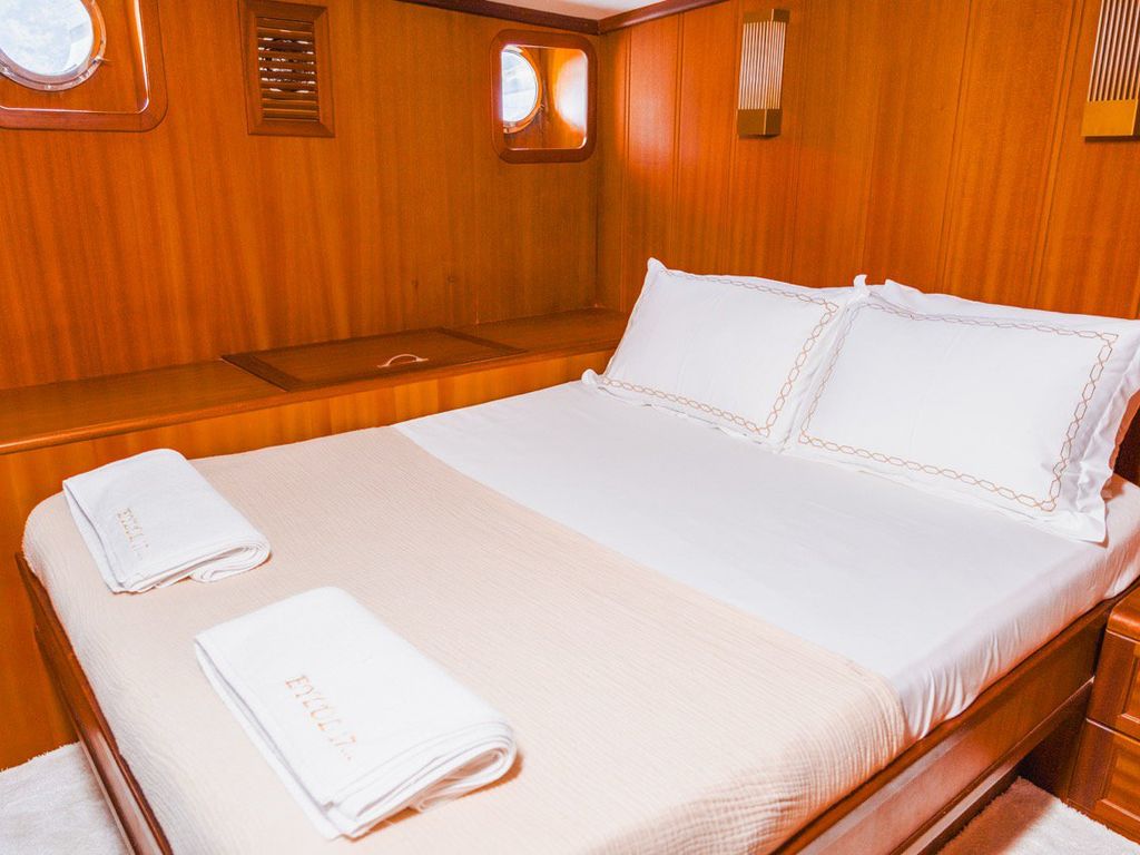 Boat picture 18