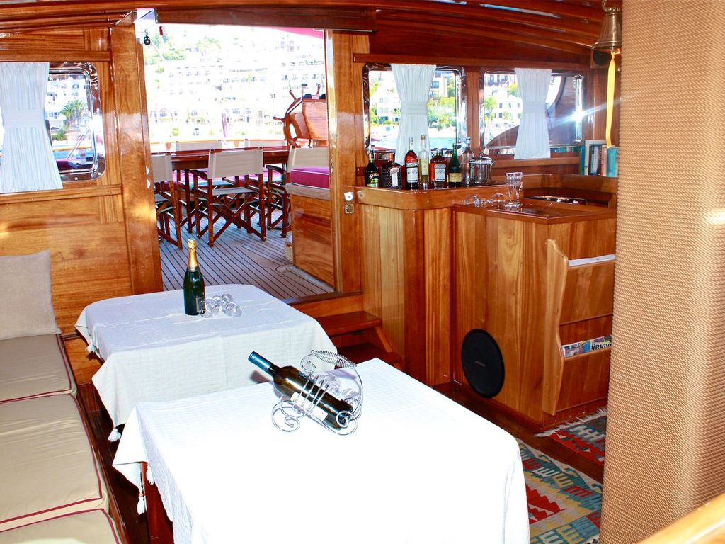 Boat picture 10