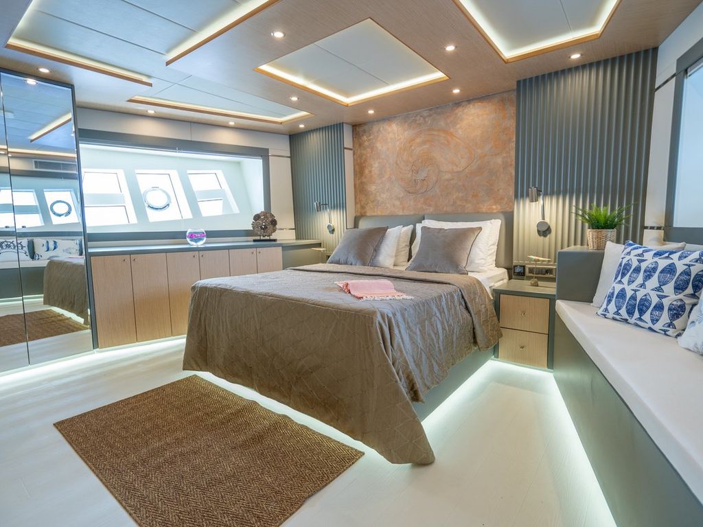 Boat picture 13