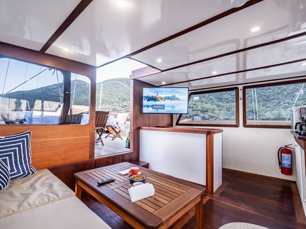 Boat picture 12