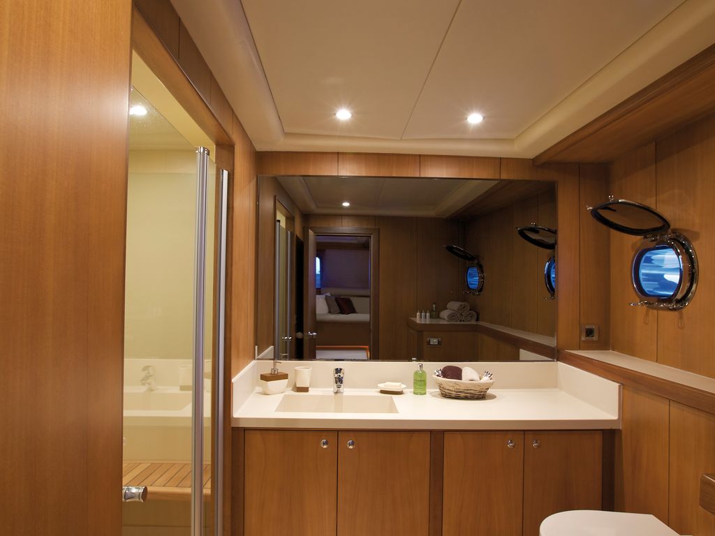 Boat picture 10