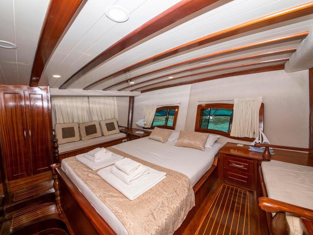 Boat picture 10