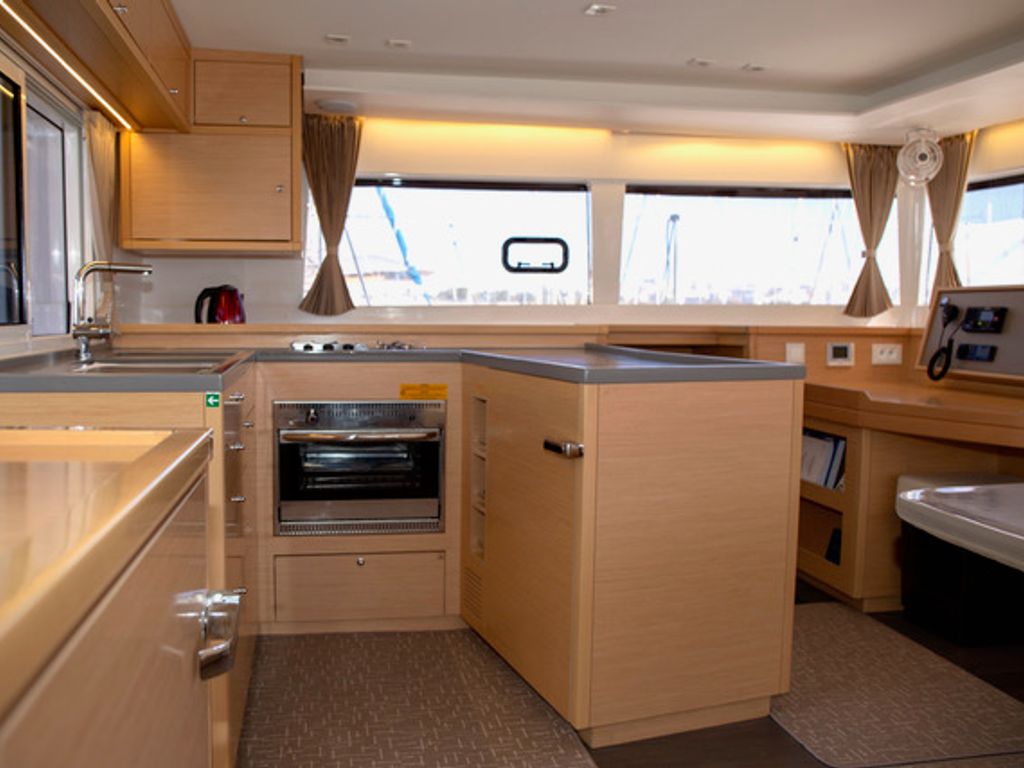 Boat picture 8