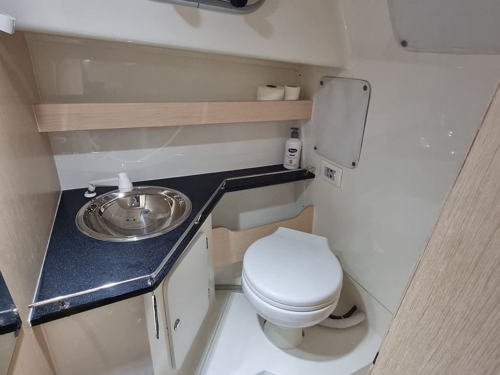Boat picture 9