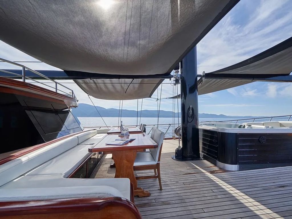 Boat picture 23