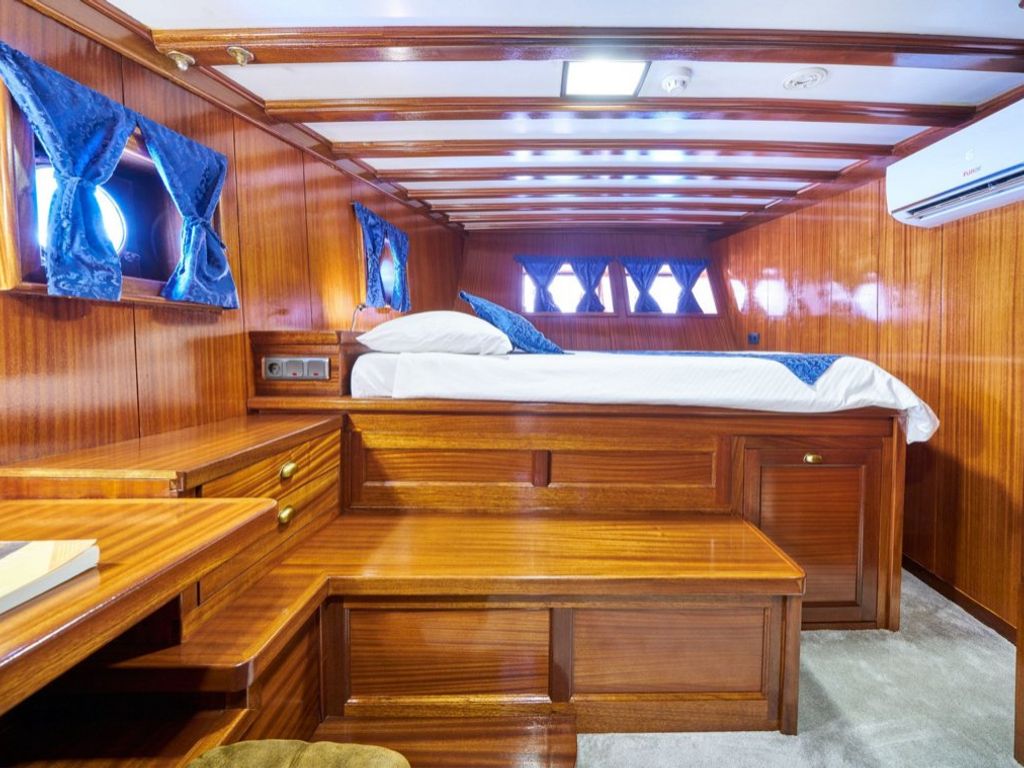 Boat picture 48