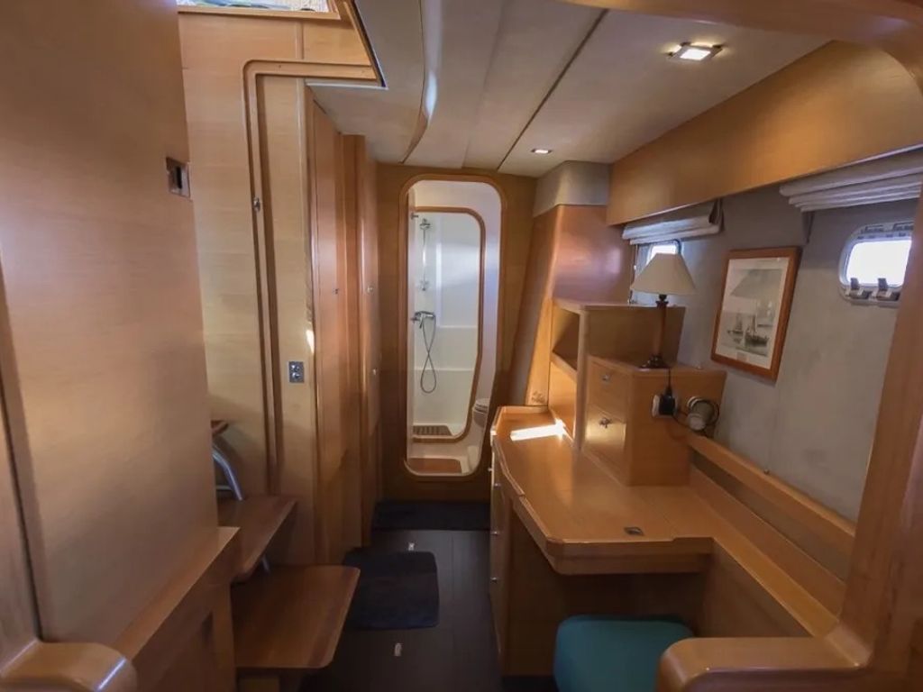 Boat picture 10