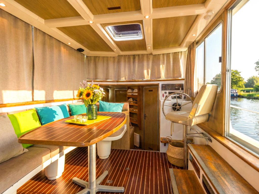 Boat picture 4