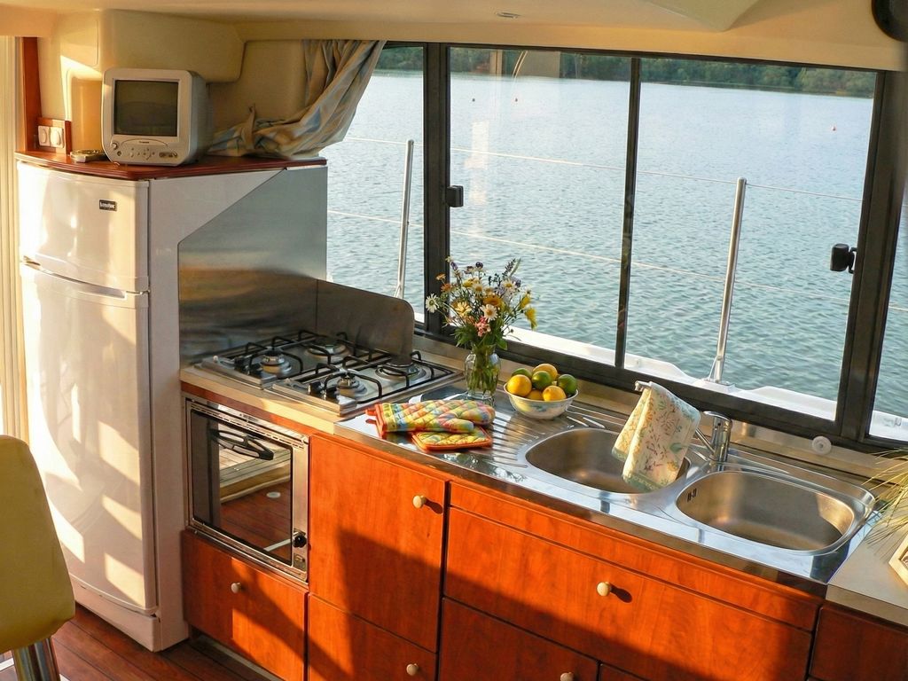 Boat picture 6