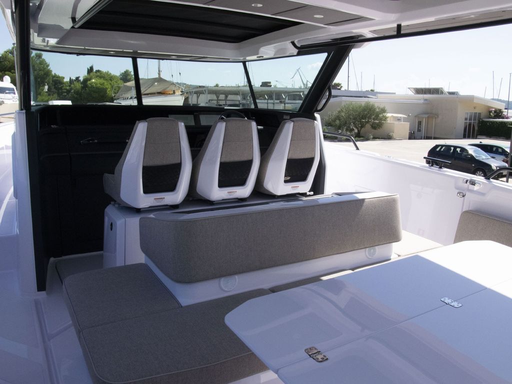 Boat picture 11