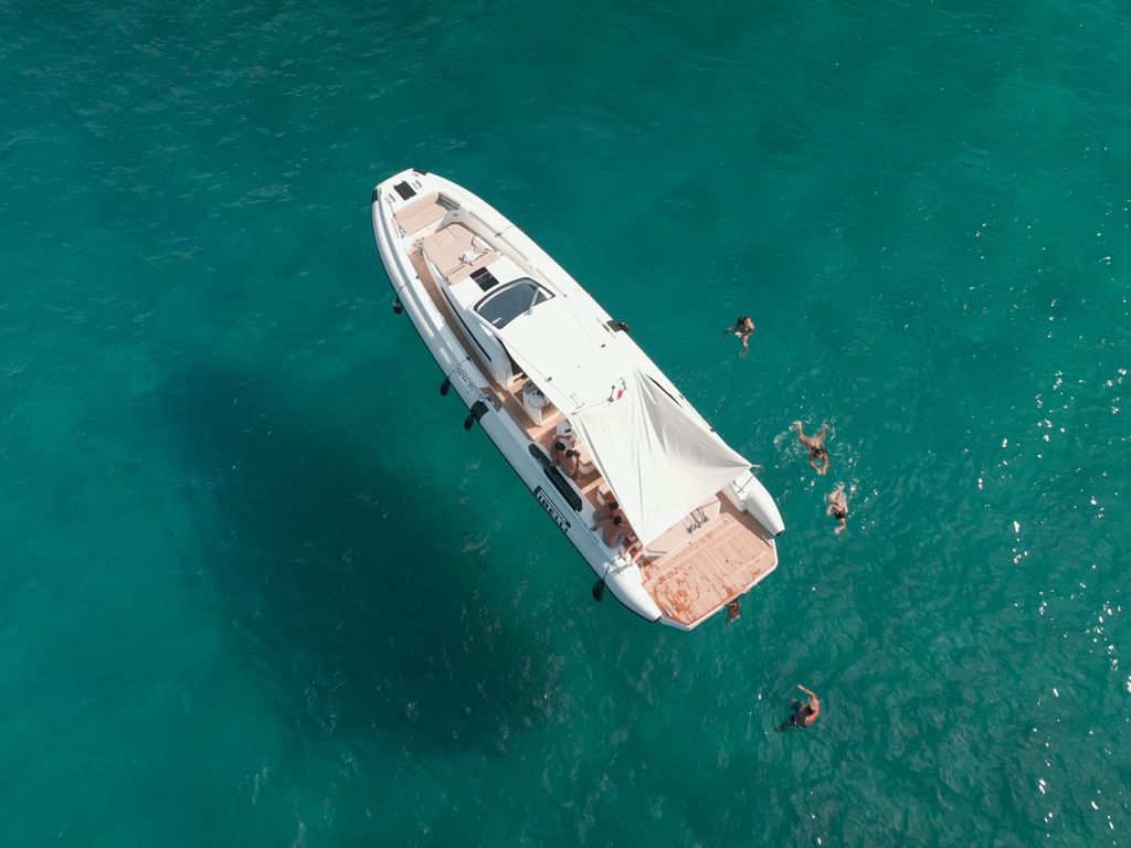 Boat picture 16
