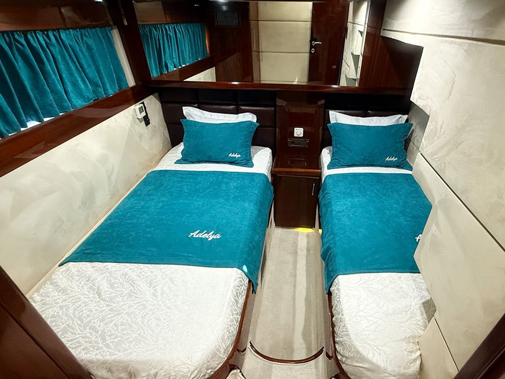 Boat picture 19