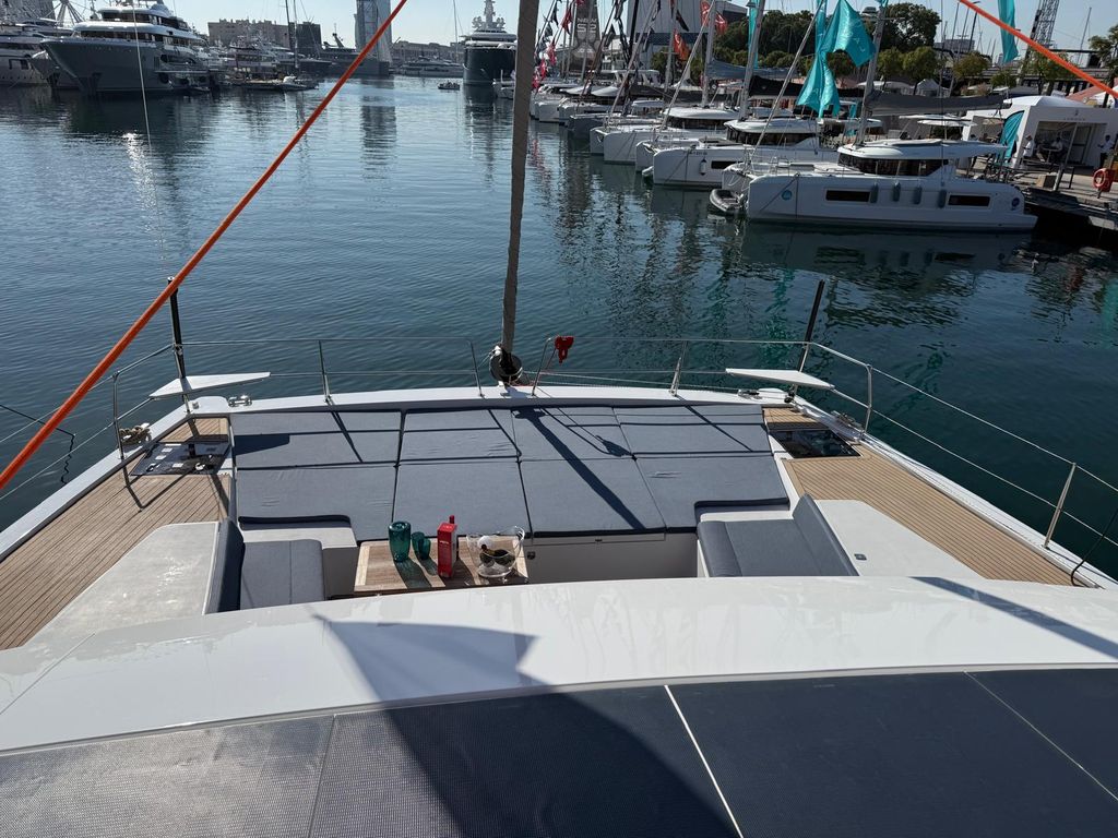 Boat picture 16