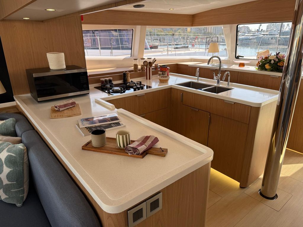 Boat picture 8