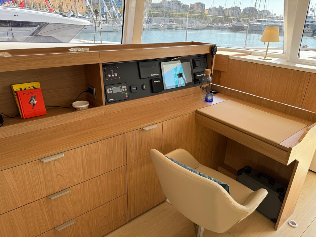 Boat picture 6