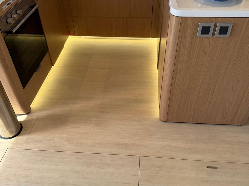 Boat picture 10