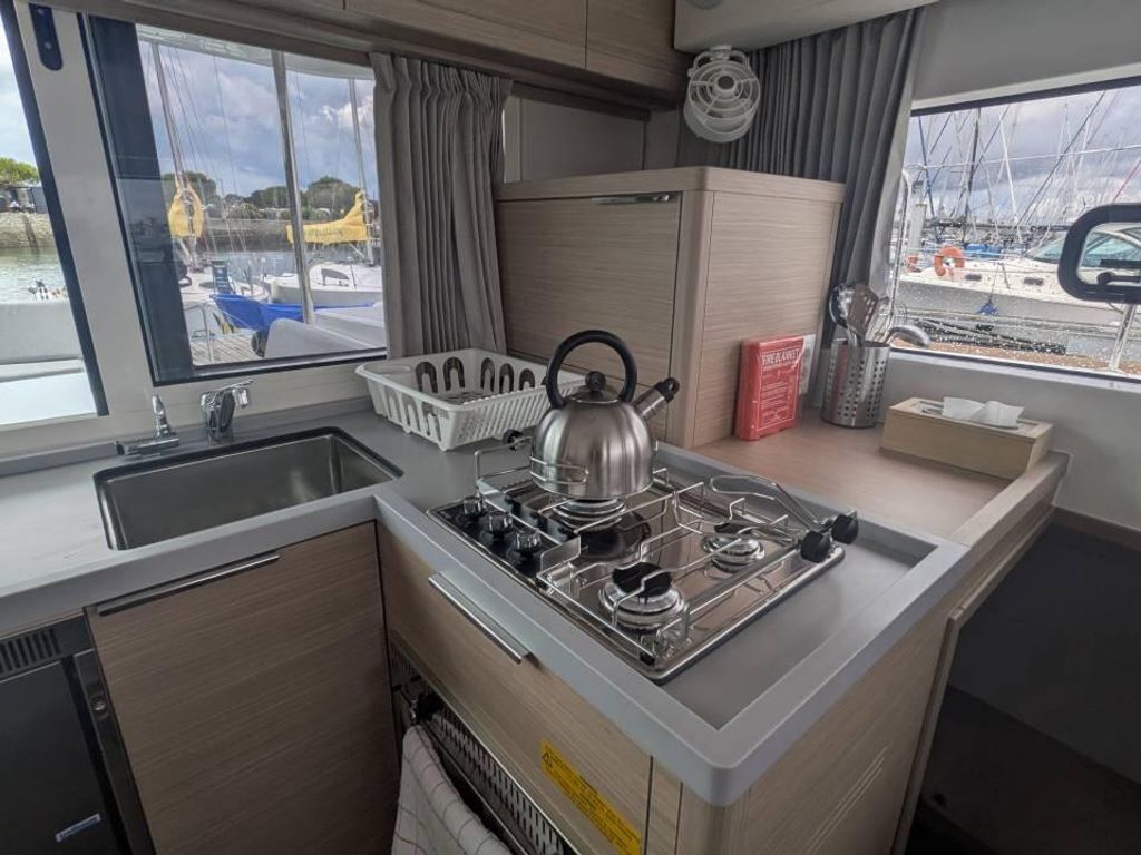 Boat picture 7