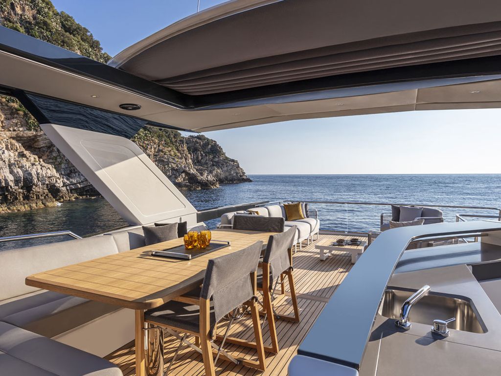Boat picture 9