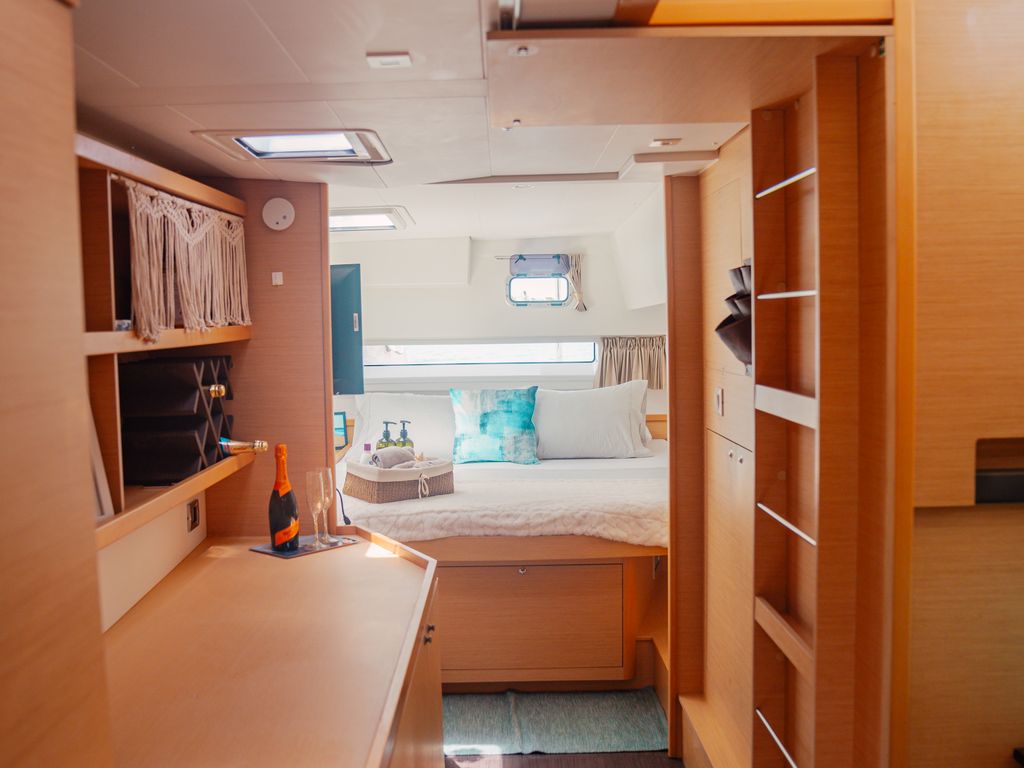 Boat picture 9