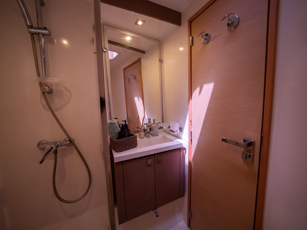 Boat picture 13