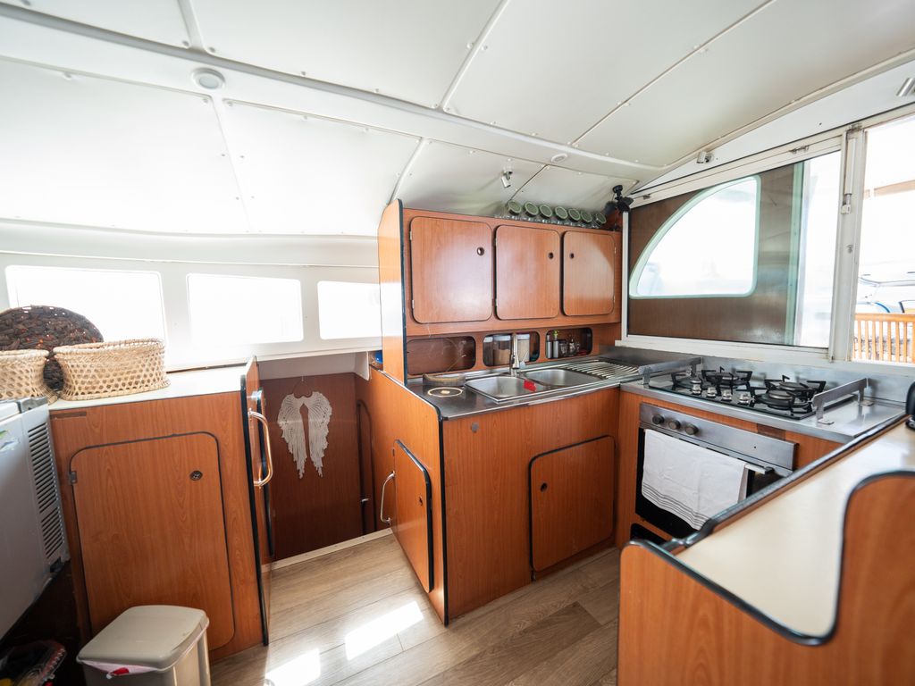 Boat picture 18