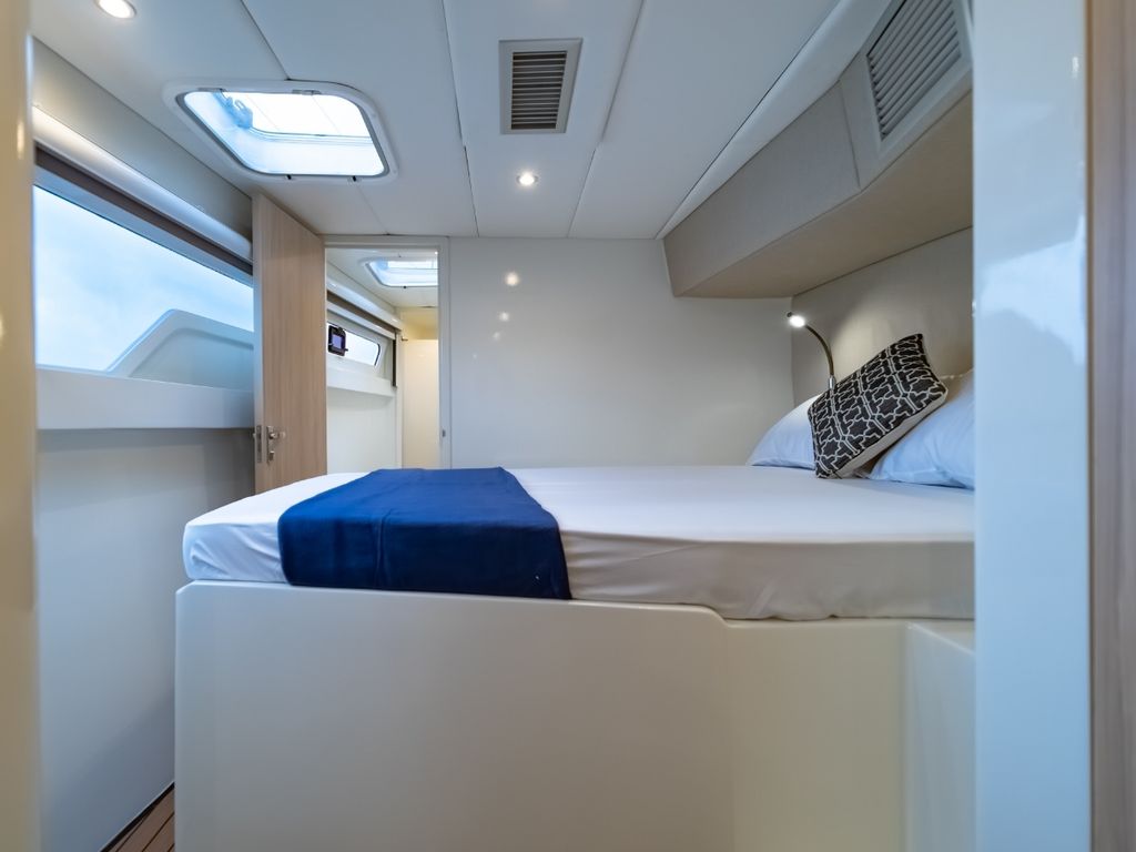 Boat picture 30