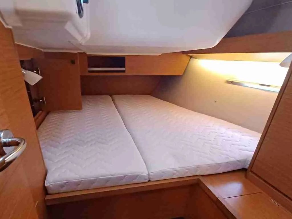 Boat picture 9