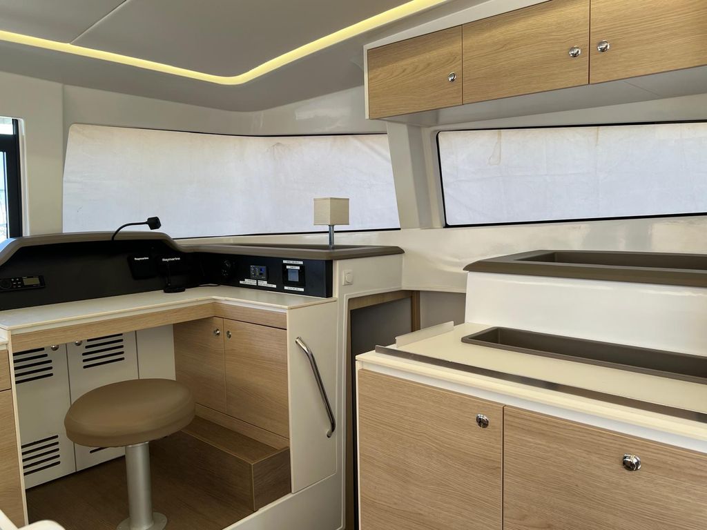 Boat picture 17