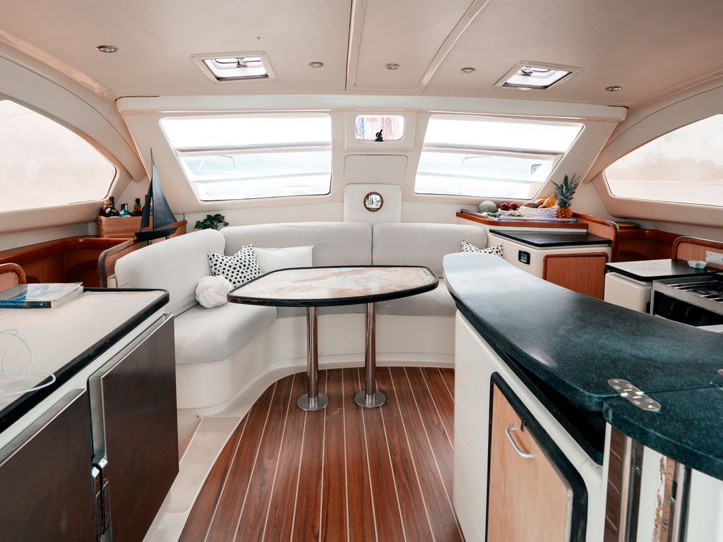 Boat picture 14